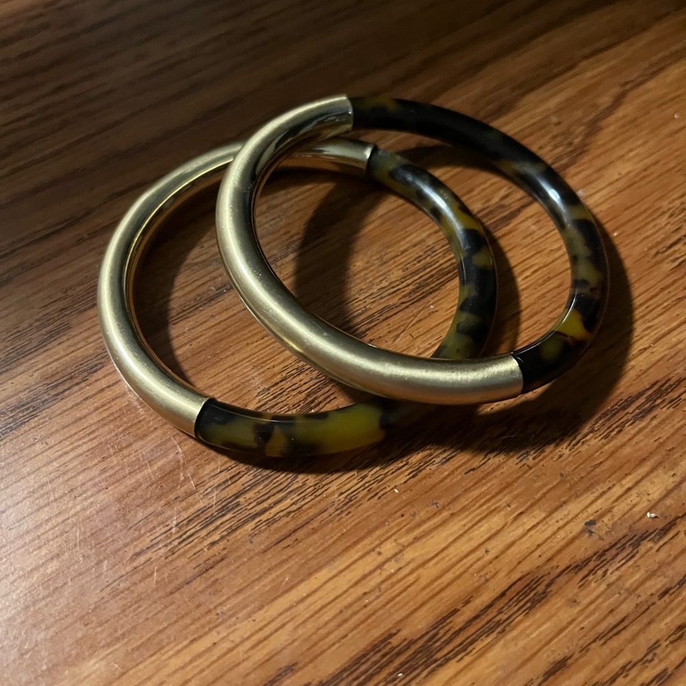 2 tiger eye/gold bracelets